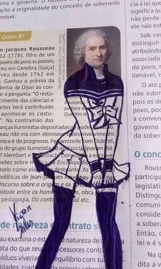 This image shows a page from a Portuguese-language philosophy textbook featuring an official portrait of Enlightenment philosopher Jean-Jacques Rousseau. A bored student got distracted while studying, and drew a revealing frilly maid outfit directly over the portrait on the page. The joke is the contrast between the serious academic subject matter and the silly, unexpected doodle, perfectly illustrating how quickly the mind wanders when starting a study session.